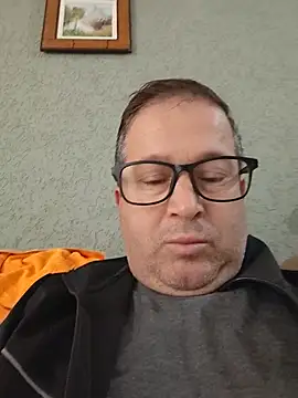 tavio1 online show from July 31, 2026, 11:31 am