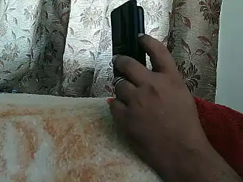 Snapshot of FUN4TIPS chatting on February 14, 2025, 7:28 am FUN4TIPS online show from February 14, 2025, 7:28 am