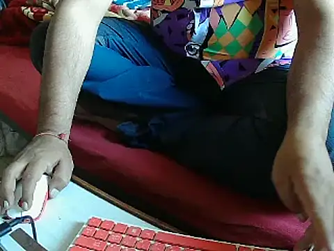 Snapshot of FUN4TIPS chatting on February 15, 2025, 3:20 am FUN4TIPS online show from February 15, 2025, 3:20 am