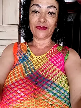 Snapshot of Friendly_2024 chatting on January 2, 2025, 1:51 pm Friendly 2024 online show from January 2, 2025, 1:51 pm