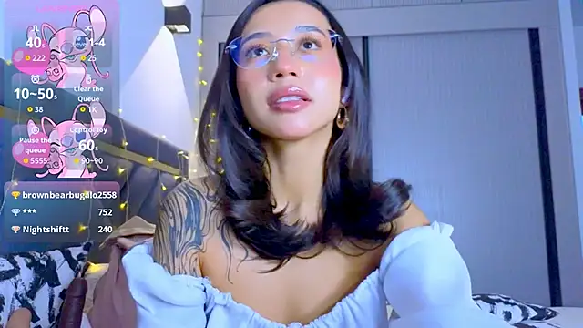 Mia Tin online show from December 19, 2025, 11:12 am