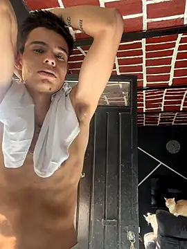 brianor89 online show from November 25, 2025, 6:41 pm