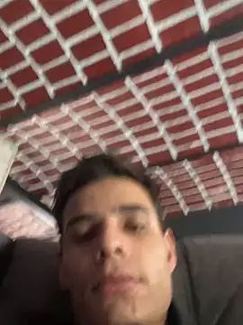 brianor89 online show from October 18, 2025, 5:37 pm