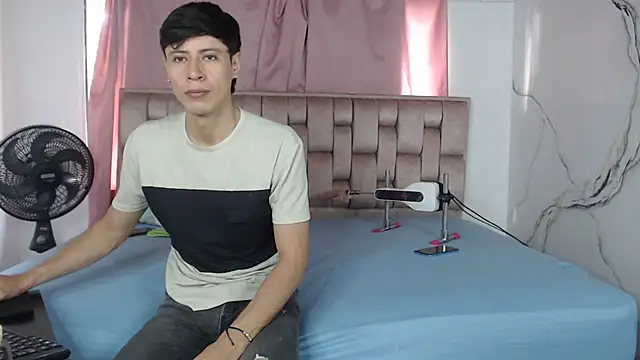 Snapshot of Sexytaty2022 chatting on January 14, 2026, 1:26 pm Sexytaty2022 online show from January 14, 2026, 1:26 pm