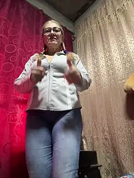 Sexytaty2022 online show from May 9, 2026, 12:19 pm