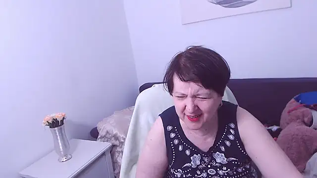 Snapshot of ChristaRose chatting on February 28, 2025, 3:48 pm ChristaRose online show from February 28, 2025, 3:48 pm