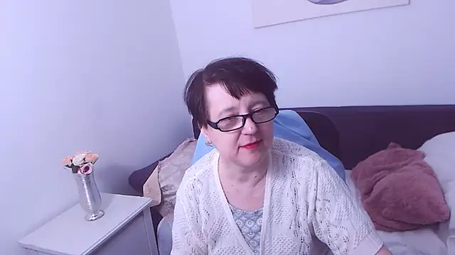 Snapshot of ChristaRose chatting on February 19, 2025, 7:16 pm ChristaRose online show from February 19, 2025, 7:16 pm