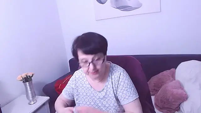 Snapshot of ChristaRose chatting on May 16, 2026, 2:10 am ChristaRose online show from May 16, 2026, 2:10 am