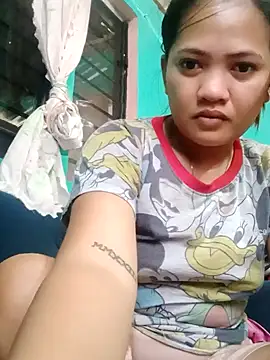 amariaxxx388 online show from February 13, 2025, 2:56 am