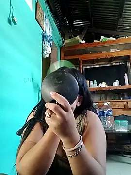 amariaxxx388 online show from March 13, 2026, 2:38 am