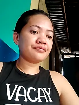 amariaxxx388 online show from February 12, 2025, 12:05 am