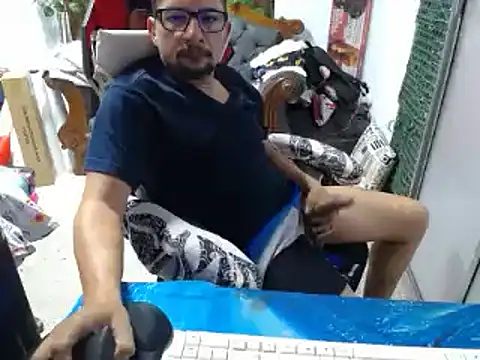 Snapshot of alexam_gal@xh chatting on January 18, 2025, 6:32 pm alexam galxh online show from January 18, 2025, 6:32 pm