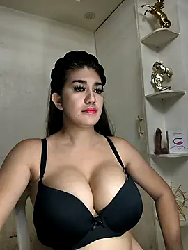 Snapshot of SexyFatHugeCock chatting on April 24, 2026, 2:24 am SexyFatHugeCock online show from April 24, 2026, 2:24 am