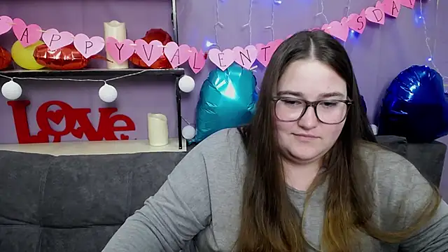 XX Daniella XX online show from February 12, 2025, 4:33 pm