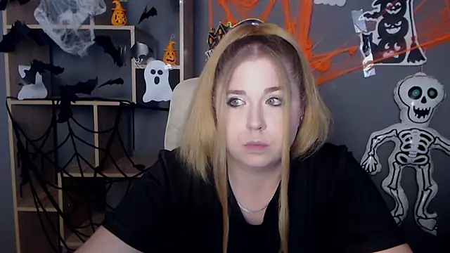 JessikaDaniel online show from October 16, 2025, 6:32 am