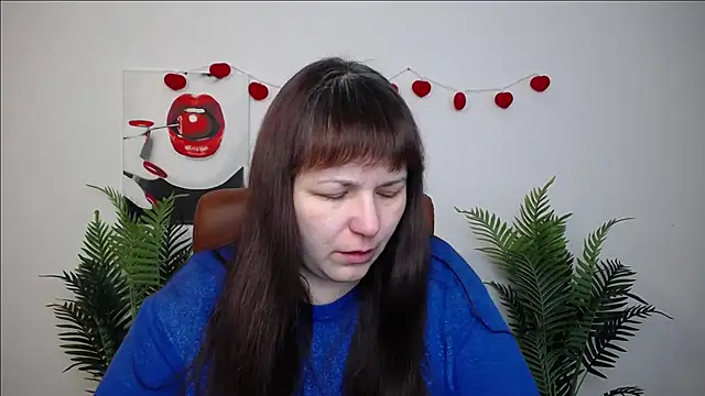 Snapshot of AliceInksSweetty chatting on February 17, 2026, 7:05 am AliceInksSweetty online show from February 17, 2026, 7:05 am