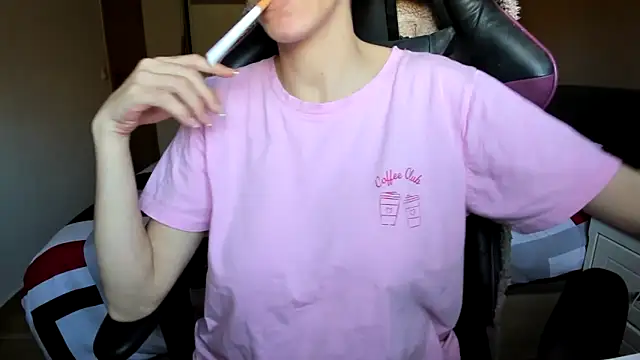 Vampirosa online show from April 16, 2026, 1:56 pm