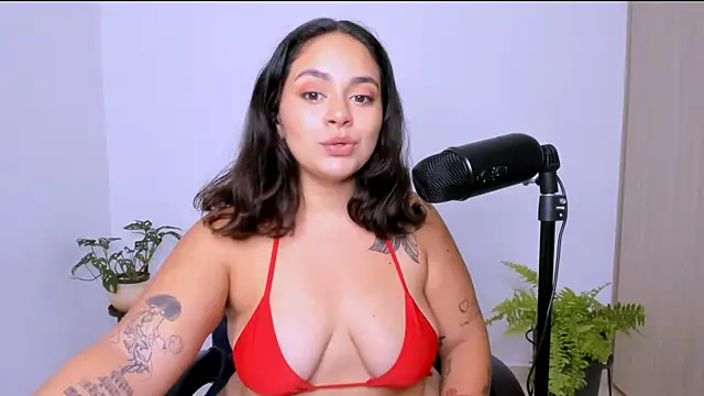 Snapshot of susy_angel chatting on May 30, 2026, 12:50 am susy angel online show from May 30, 2026, 12:50 am