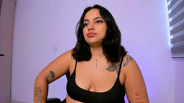 Snapshot of susy_angel chatting on April 18, 2026, 10:10 pm susy angel online show from April 18, 2026, 10:10 pm