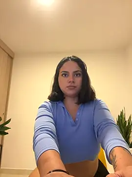 susy angel online show from December 5, 2025, 12:43 am