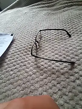 Snapshot of BobZlasu chatting on November 15, 2025, 10:52 am BobZlasu online show from November 15, 2025, 10:52 am