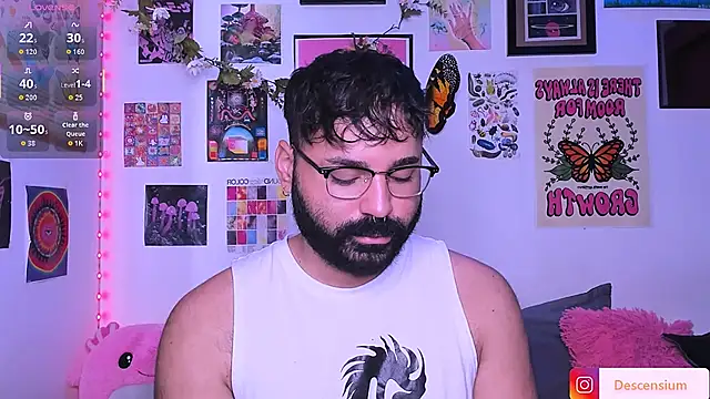 Snapshot of johnnyalx chatting on February 1, 2026, 3:32 pm johnnyalx online show from February 1, 2026, 3:32 pm