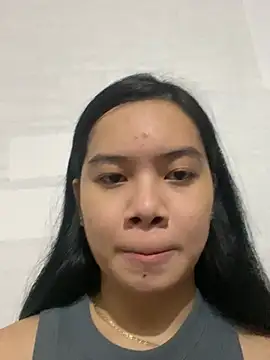 Snapshot of Hebefemme chatting on March 3, 2025, 8:30 am Hebefemme online show from March 3, 2025, 8:30 am