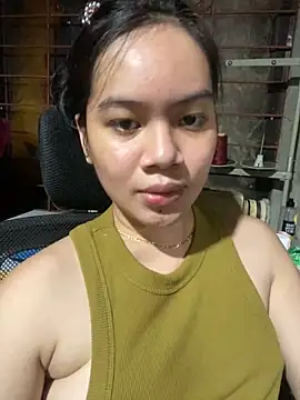 Snapshot of Hebefemme chatting on March 1, 2025, 9:26 pm Hebefemme online show from March 1, 2025, 9:26 pm