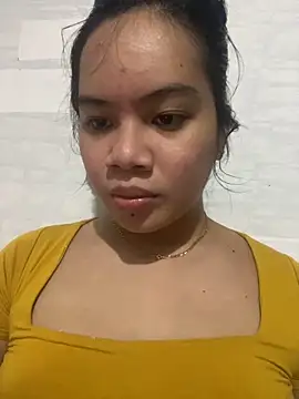 Snapshot of Hebefemme chatting on March 21, 2025, 1:34 pm Hebefemme online show from March 21, 2025, 1:34 pm