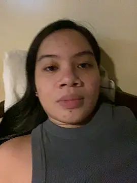 Snapshot of Hebefemme chatting on March 13, 2025, 6:56 pm Hebefemme online show from March 13, 2025, 6:56 pm