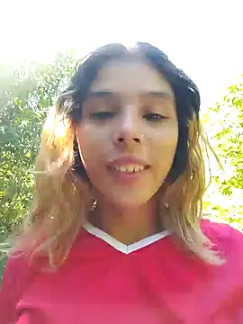 mariamac420 online show from February 7, 2025, 6:34 pm