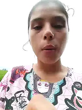 mariamac420 online show from February 15, 2025, 5:28 pm