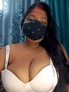 Snapshot of neha-bhabhi chatting on October 2, 2025, 4:38 am neha-bhabhi online show from October 2, 2025, 4:38 am