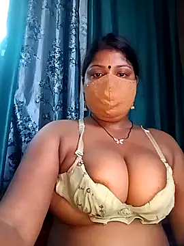 Snapshot of neha-bhabhi chatting on March 12, 2025, 10:26 am neha-bhabhi online show from March 12, 2025, 10:26 am