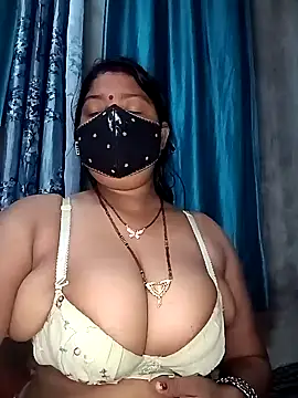 Snapshot of neha-bhabhi chatting on February 11, 2025, 3:29 pm neha-bhabhi online show from February 11, 2025, 3:29 pm