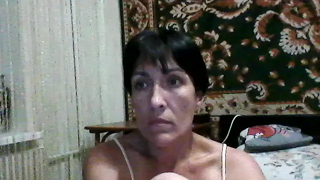 Snapshot of SunnyAmorre chatting on July 5, 2026, 10:27 pm SunnyAmorre online show from July 5, 2026, 10:27 pm
