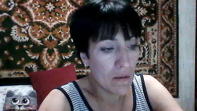 SunnyAmorre online show from June 4, 2026, 6:07 am