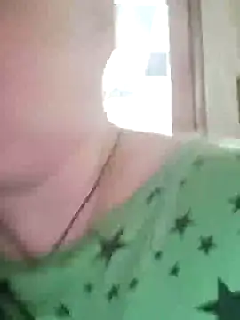 Rini333 online show from October 14, 2025, 9:54 am