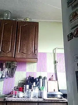 Rini333 online show from March 31, 2026, 12:51 pm