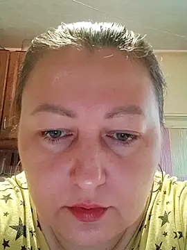 Rini333 online show from July 27, 2026, 8:10 am
