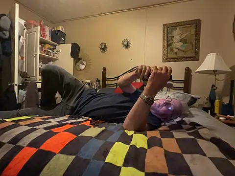 jck1m0t online show from April 14, 2026, 12:15 am