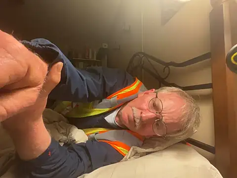 Snapshot of jck1m0t chatting on February 17, 2026, 1:14 am jck1m0t online show from February 17, 2026, 1:14 am