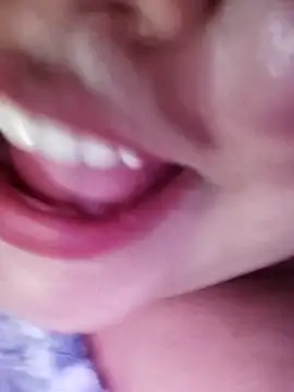 Srishtijain51 online show from October 19, 2025, 8:44 pm