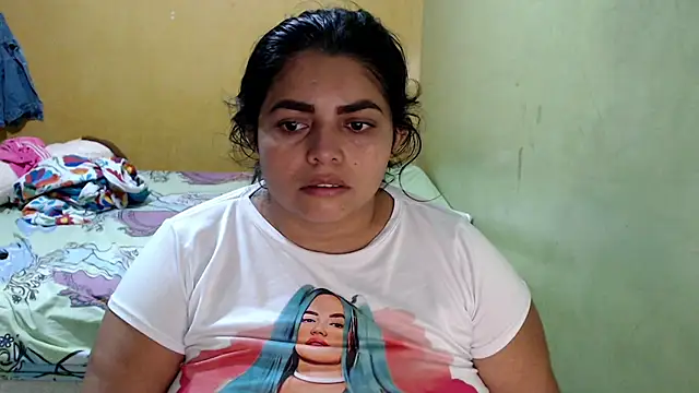 Snapshot of yulieth_bbw chatting on September 23, 2025, 12:39 am yulieth bbw online show from September 23, 2025, 12:39 am