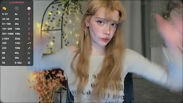 Snapshot of boobsybootie chatting on April 7, 2026, 8:32 pm boobsybootie online show from April 7, 2026, 8:32 pm