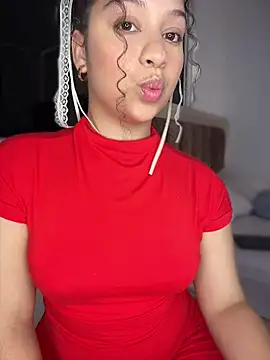 Snapshot of Shara_dreams chatting on February 5, 2026, 11:55 pm Shara dreams online show from February 5, 2026, 11:55 pm