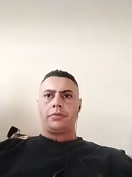 Snapshot of Iml22m chatting on February 11, 2026, 3:45 pm Iml22m online show from February 11, 2026, 3:45 pm