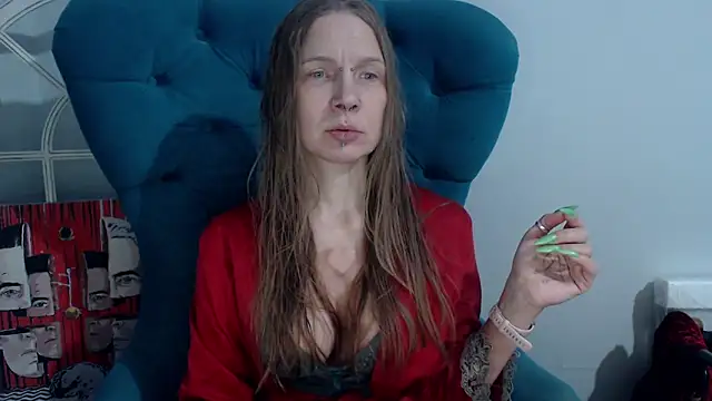 Snapshot of alexandra_zaryanova chatting on February 24, 2025, 6:15 pm alexandra zaryanova online show from February 24, 2025, 6:15 pm