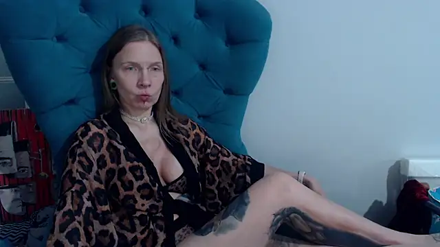 Snapshot of alexandra_zaryanova chatting on February 26, 2025, 11:52 pm alexandra zaryanova online show from February 26, 2025, 11:52 pm
