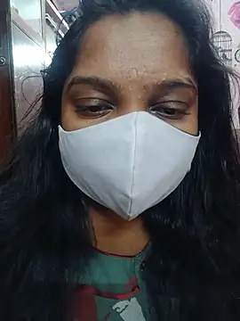 Snapshot of lovely-latha chatting on June 14, 2026, 5:14 pm lovely-latha online show from June 14, 2026, 5:14 pm
